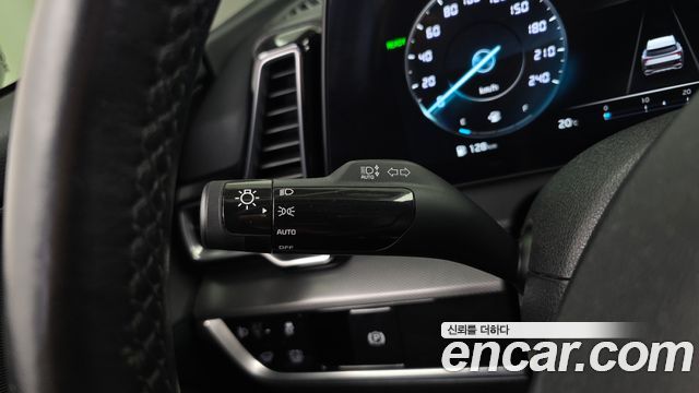 Kia Sportage 2022 — photo 28