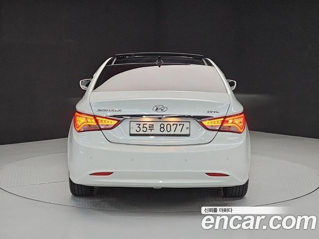 Hyundai Sonata 2014 — photo 3