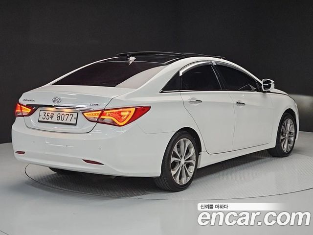 Hyundai Sonata 2014 — photo 4