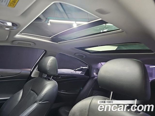 Hyundai Sonata 2014 — photo 14
