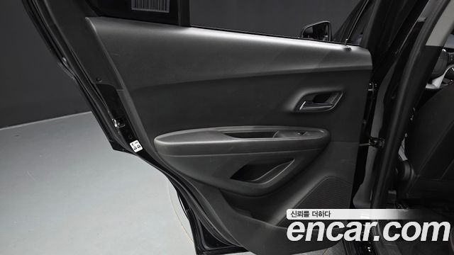 Chevrolet Korea Trax 2019 — photo 15