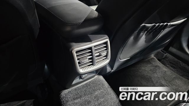 Kia K5 2020 — photo 32
