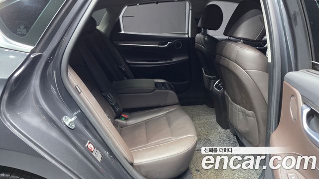 Hyundai Grandeur 2019 — photo 18