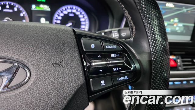 Hyundai Grandeur 2019 — photo 27