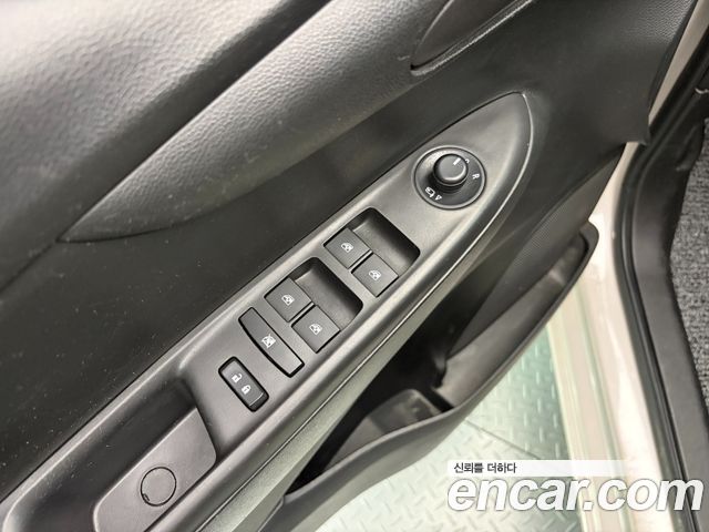 Chevrolet Korea Spark 2019 — photo 15