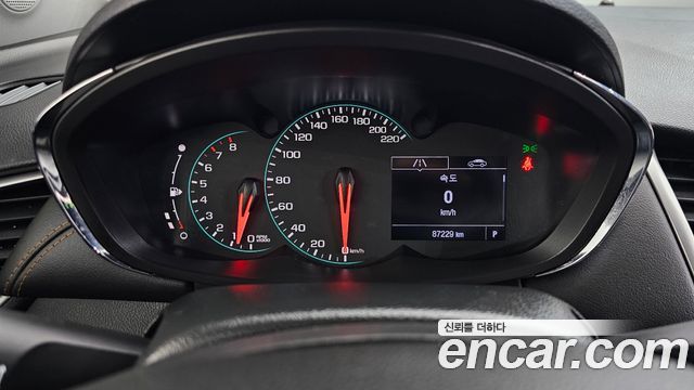 Chevrolet Korea Trax 2019 — photo 11