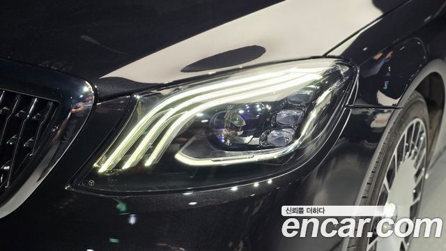 Mercedes-Benz S-Class 2017 — photo 8