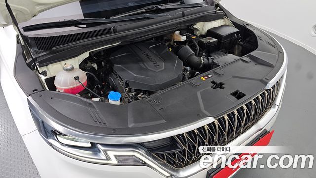 Kia Canival 2021 — photo 6