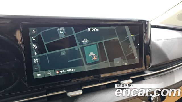 Kia Canival 2021 — photo 19