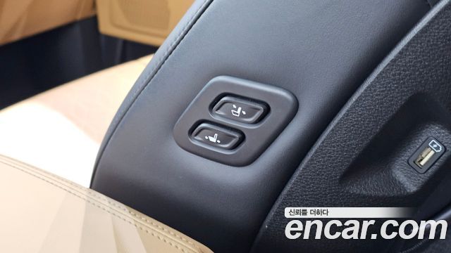 Kia Canival 2021 — photo 30