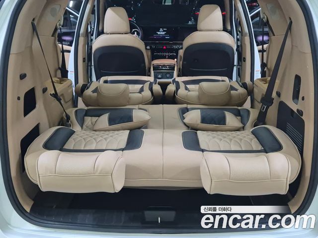 Kia Canival 2021 — photo 15