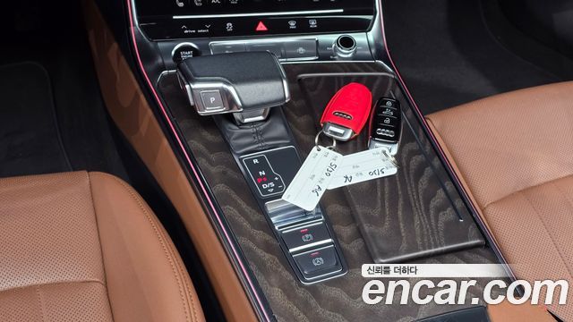 Audi A6 2022 — photo 12