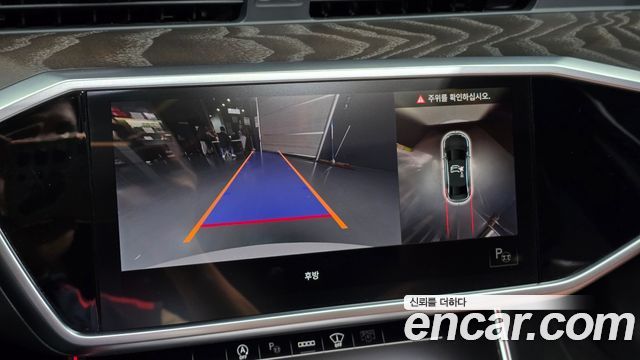 Audi A6 2022 — photo 23