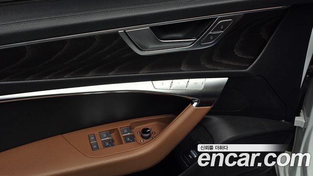 Audi A6 2022 — photo 26