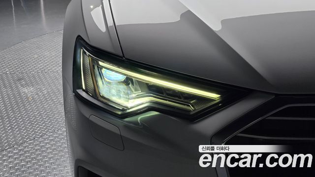 Audi A6 2022 — photo 8