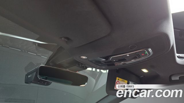 Audi A6 2022 — photo 27