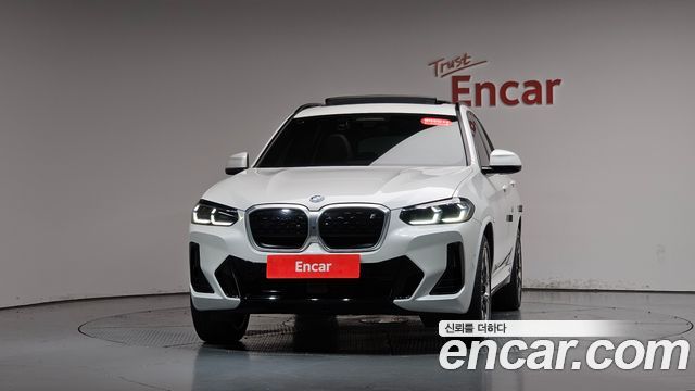 BMW iX3 2024 — photo 3