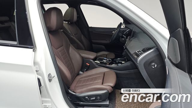 BMW iX3 2024 — photo 16