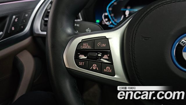 BMW iX3 2024 — photo 31