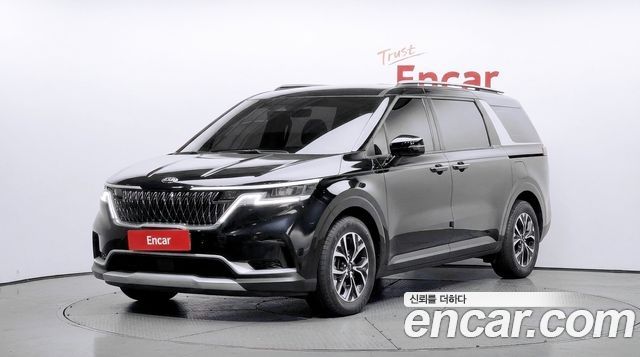 Kia Canival 2021 — photo 1