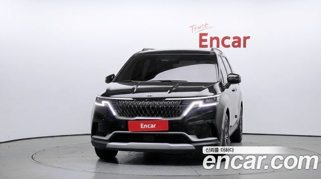 Kia Canival 2021 — photo 3