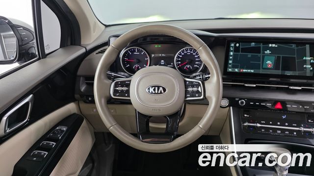 Kia Canival 2021 — photo 13