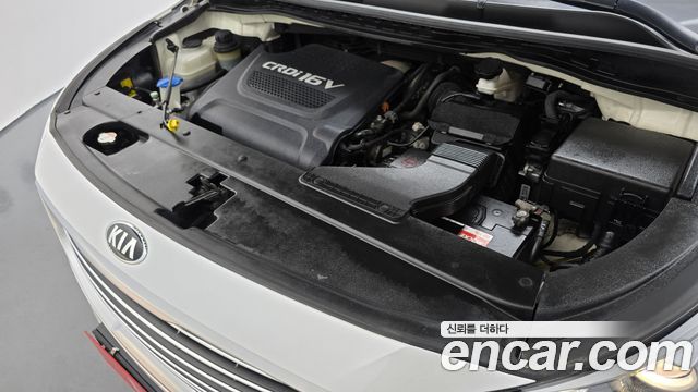 Kia Canival 2016 — photo 6
