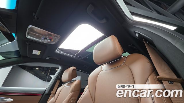 Genesis GV70 2025 — photo 12