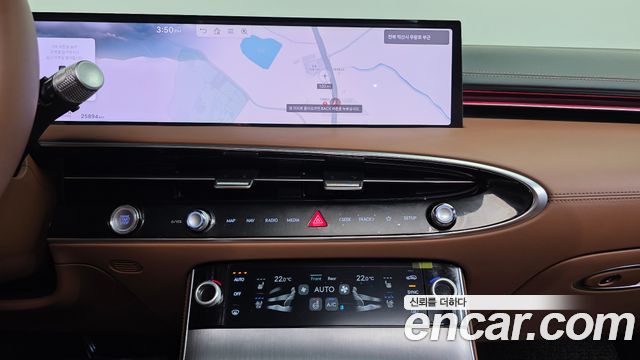 Genesis GV70 2025 — photo 14