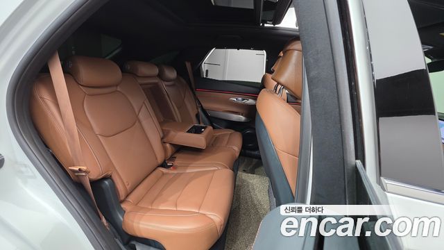 Genesis GV70 2025 — photo 18