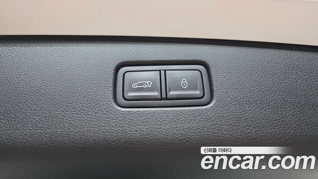 Genesis GV70 2025 — photo 20