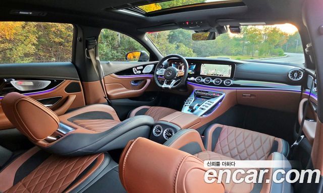 Mercedes-Benz AMG GT 2021 — photo 16