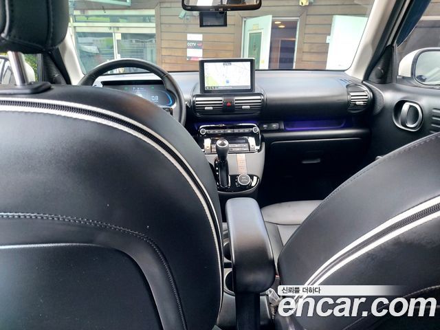 Hyundai Casper 2024 — photo 9