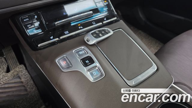 Hyundai Grandeur 2022 — photo 12