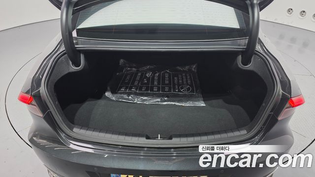 Hyundai Grandeur 2022 — photo 21