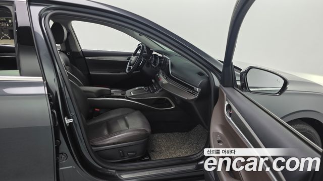 Hyundai Grandeur 2022 — photo 22