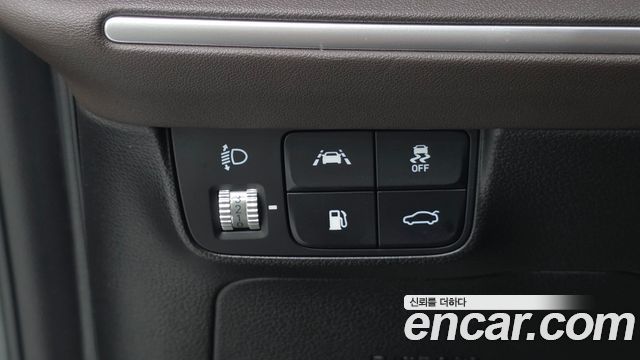 Hyundai Grandeur 2022 — photo 24