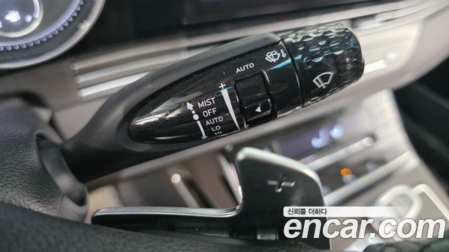 Hyundai Grandeur 2022 — photo 25