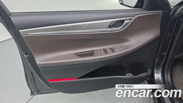 Hyundai Grandeur 2022 — photo 14
