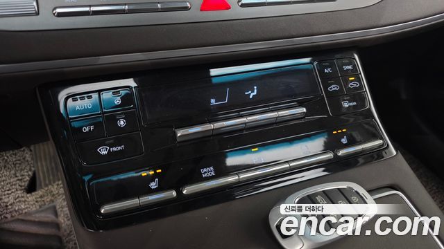 Hyundai Grandeur 2022 — photo 29