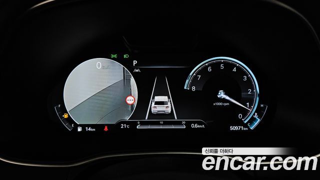 Genesis GV80 2023 — photo 11