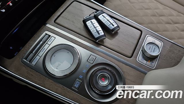 Genesis GV80 2021 — photo 12