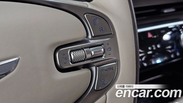Genesis GV80 2021 — photo 23
