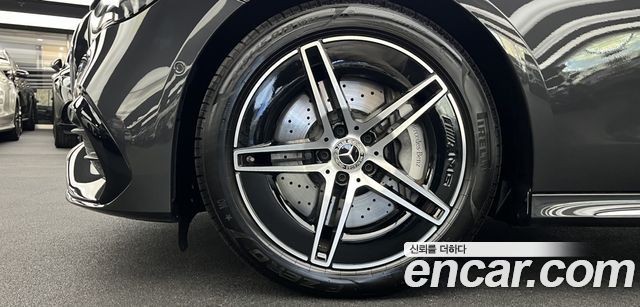 Mercedes-Benz E-Class 2026 — photo 5