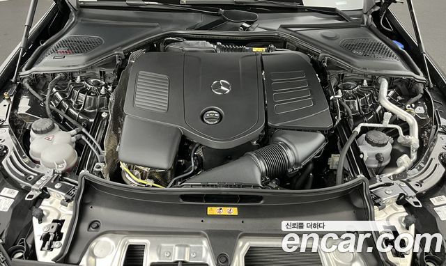 Mercedes-Benz E-Class 2026 — photo 6