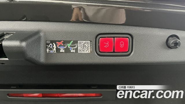 Mercedes-Benz E-Class 2026 — photo 18