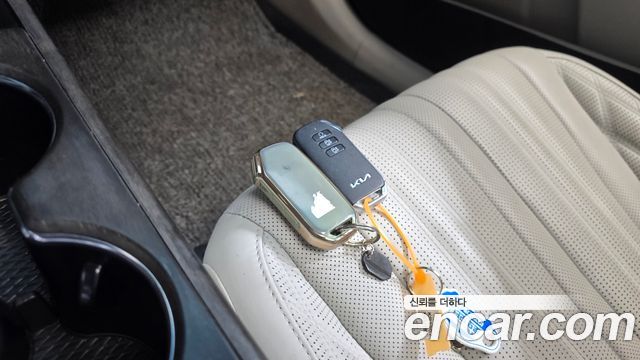 Kia K8 2023 — photo 22