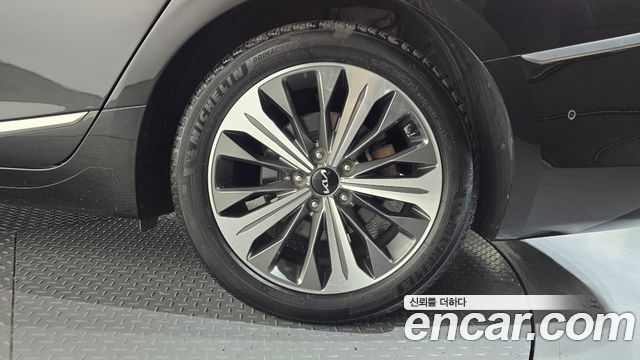 Kia K8 2023 — photo 7