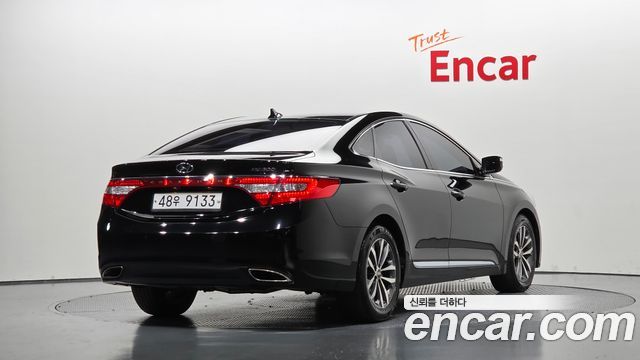 Hyundai Grandeur 2012 — photo 2