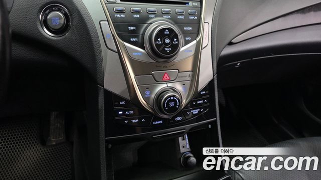 Hyundai Grandeur 2012 — photo 22